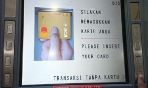 Menarik uang di atm tanpa kartu ATM.jpg